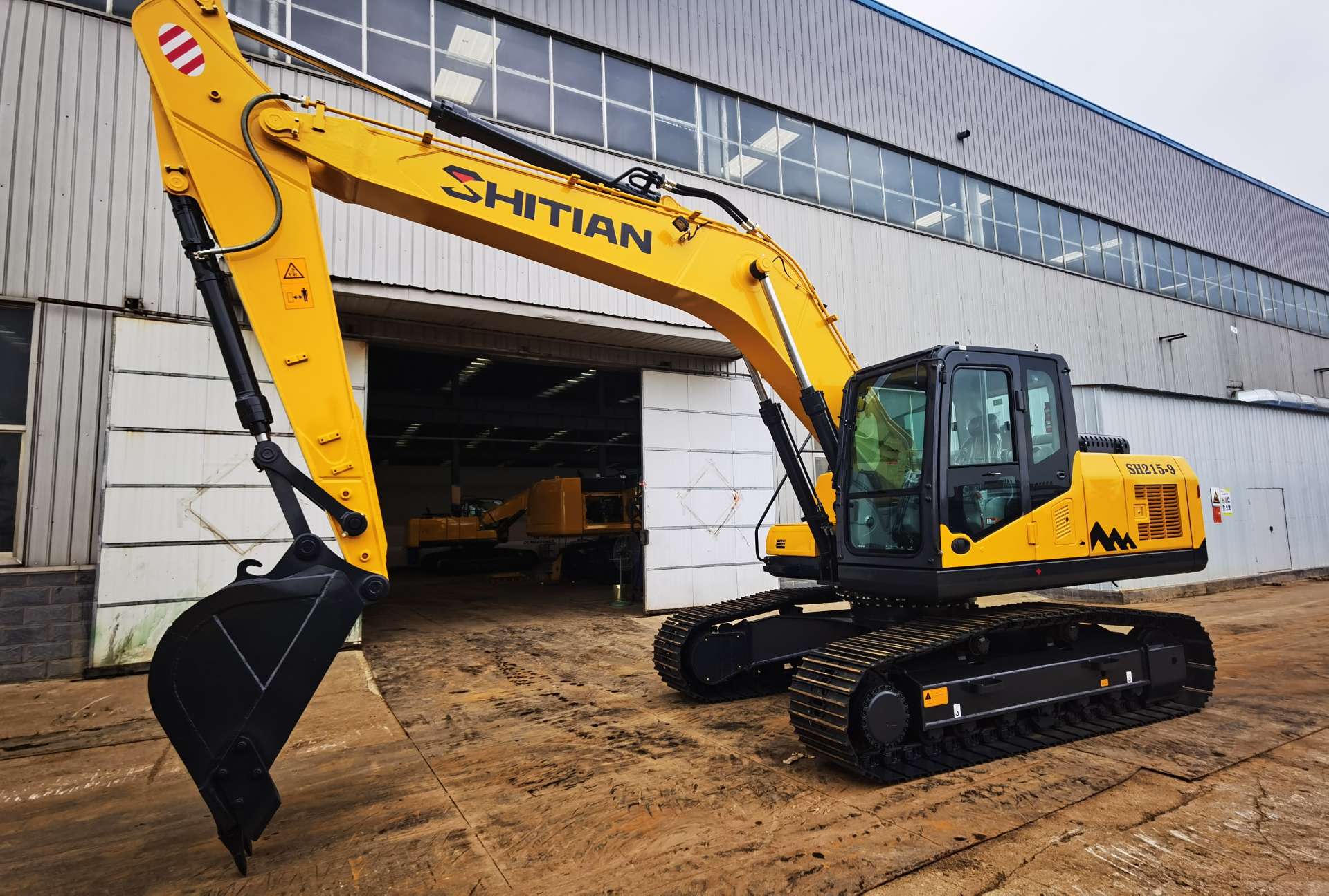 21 Ton Crawler Hydraulic Excavator 21 Ton Crawler Hydraulic Excavator