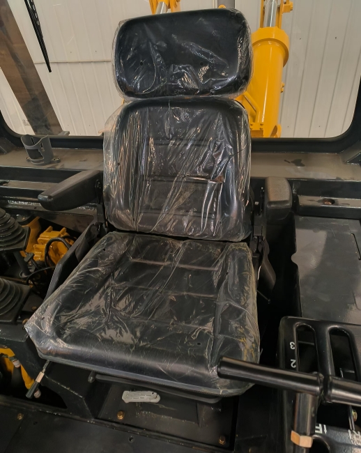 Large Crawler Bulldozer Large Crawler Bulldozer